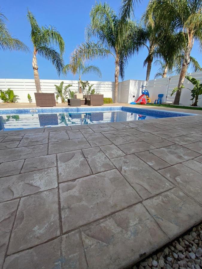 Villa Angel - Exotic Villa 200M From Beach Παραλίμνι Εξωτερικό φωτογραφία